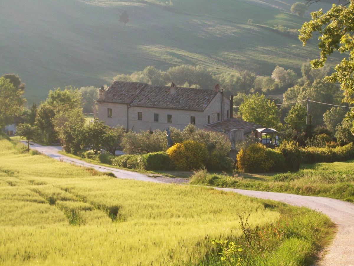 "La Casa Degli Ulivi Art B&B" Trecastelli Exterior foto